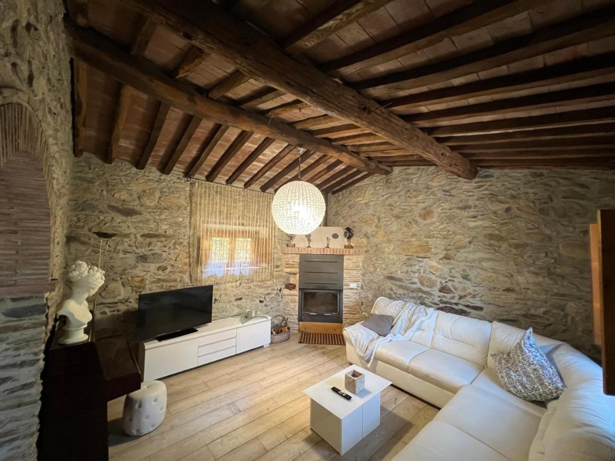 Podere Santino Lucca Exterior photo